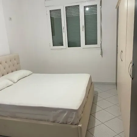 Apartament Me Qera 1+1 Avlonya