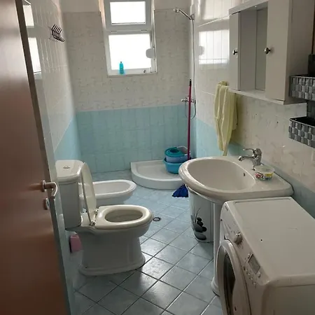 Apartament Me Qera 1+1 Konukevi Avlonya